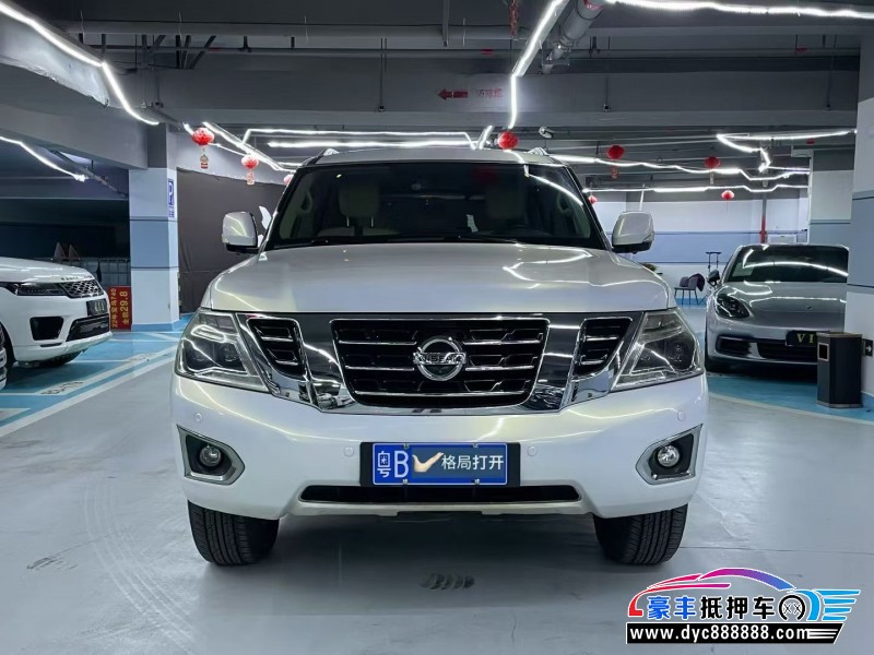 抵押车出售20年日产途乐轿车