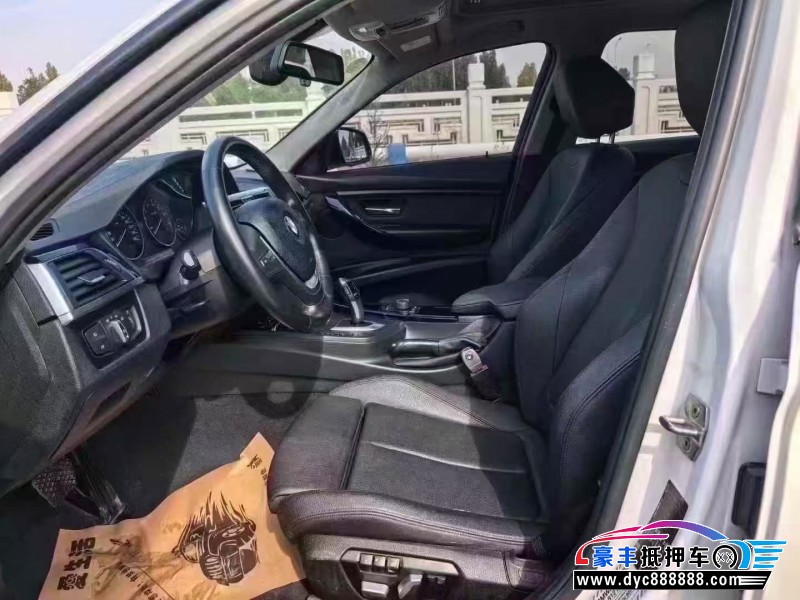 18年宝马3系轿车抵押车出售