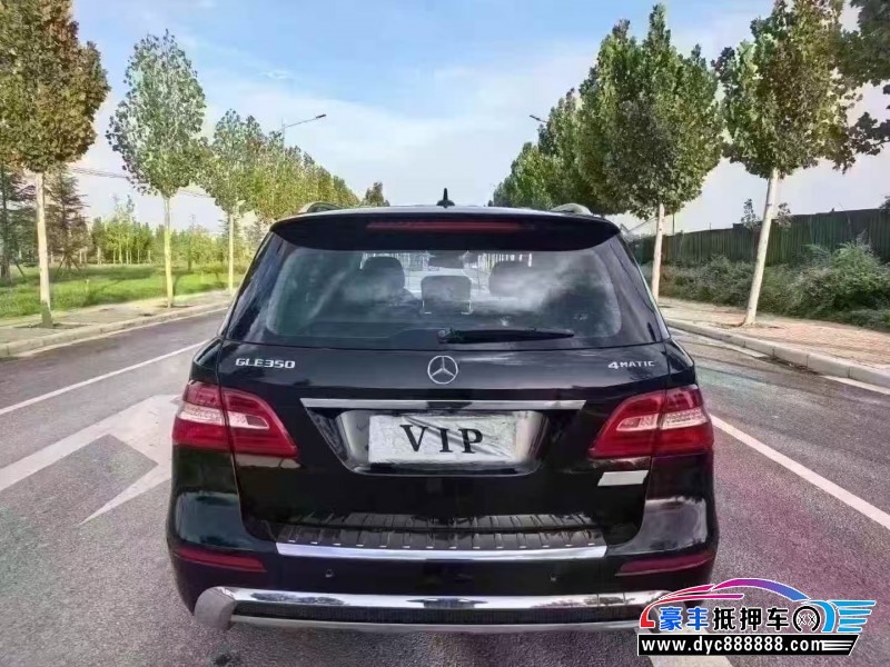 14年奔驰ML轿车抵押车出售