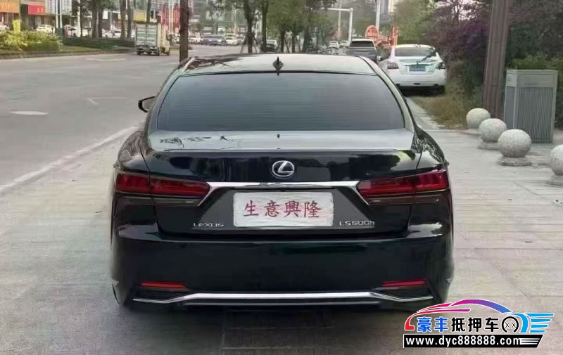 23年雷克萨斯LS轿车抵押车出售