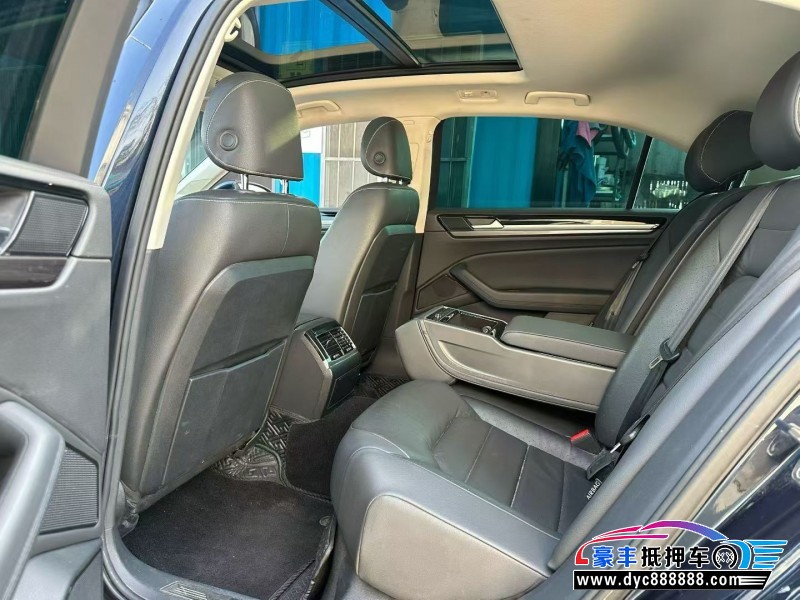 24年大众辉昂轿车抵押车出售