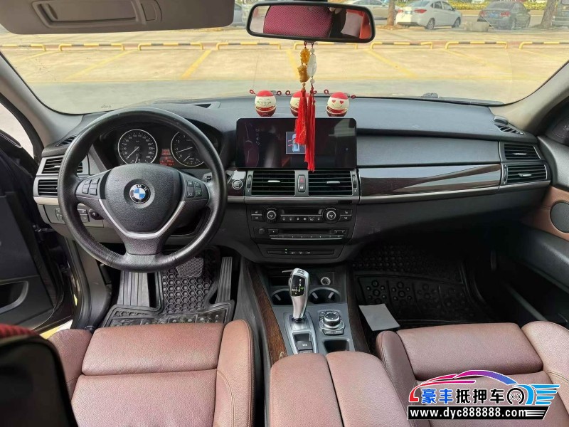 11年宝马X5轿车抵押车出售