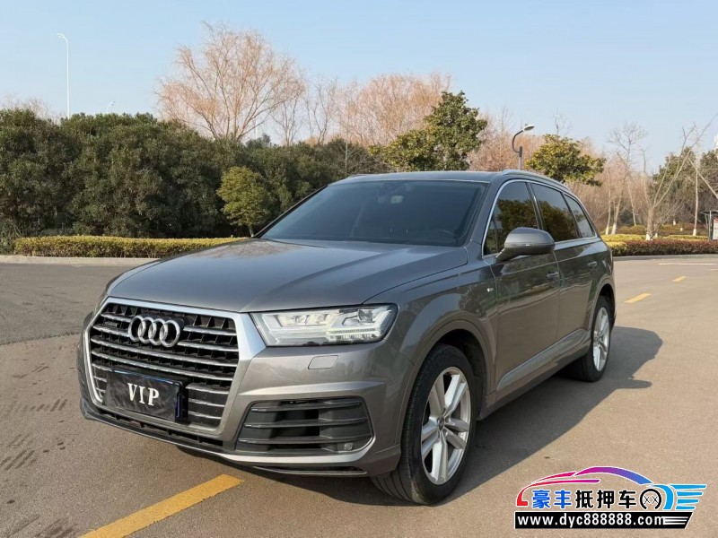 15年奥迪Q7SUV抵押车出售