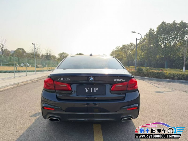 20年宝马5系轿车抵押车出售