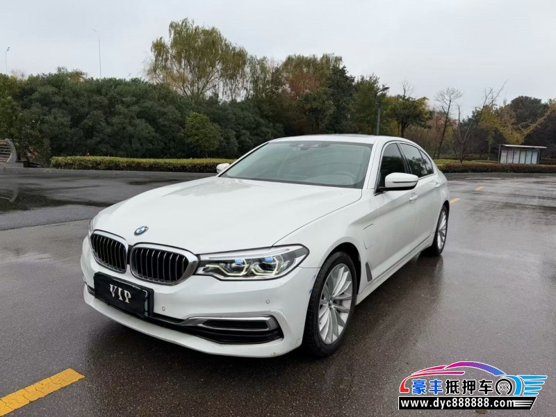 20年宝马5系轿车抵押车出售