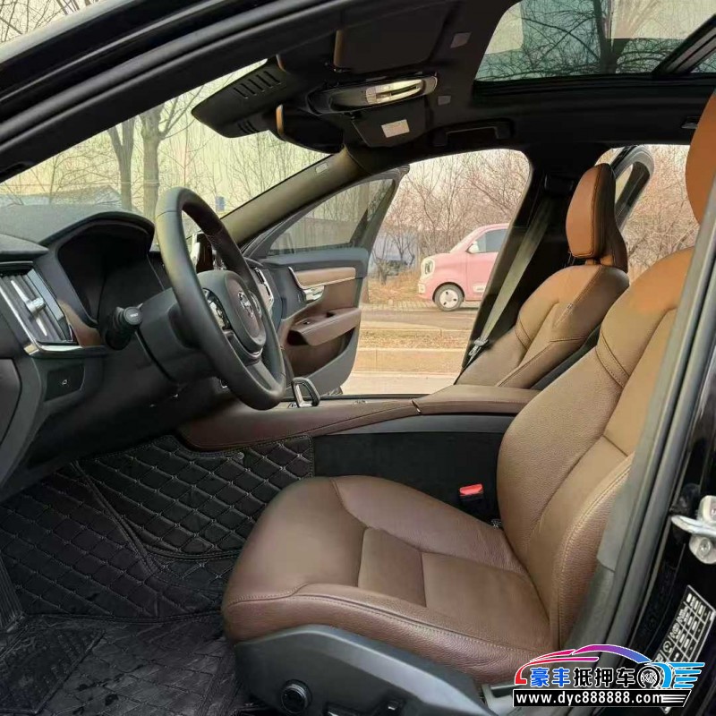 24年沃尔沃S90轿车抵押车出售