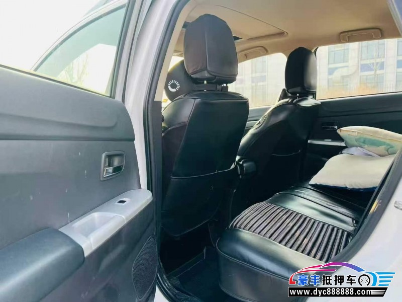 17年三菱劲炫轿车抵押车出售