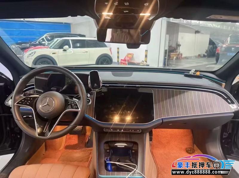 24年奔驰E轿车抵押车出售