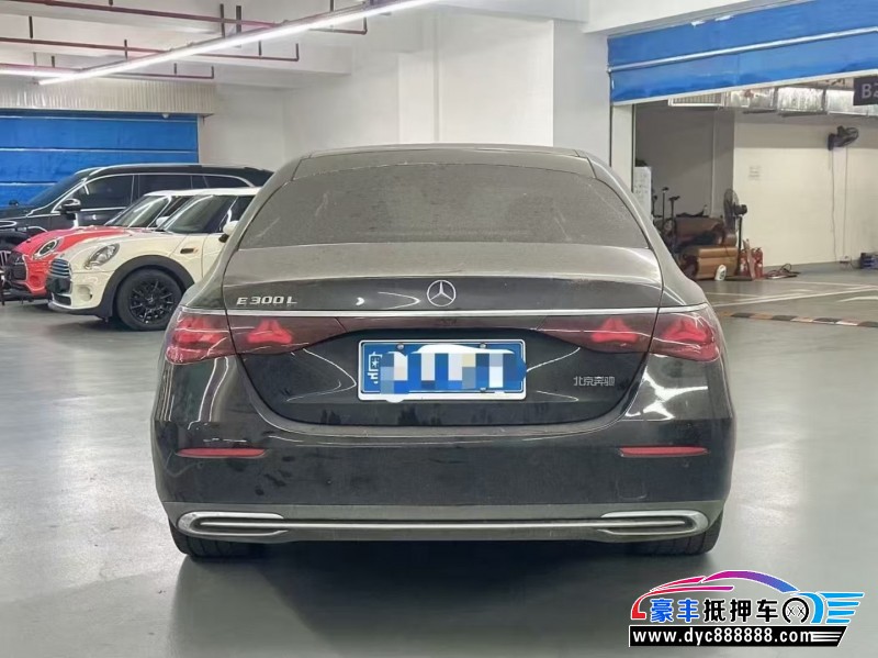 24年奔驰E轿车抵押车出售