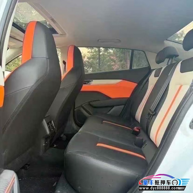 23年东风风神奕炫轿车抵押车出售