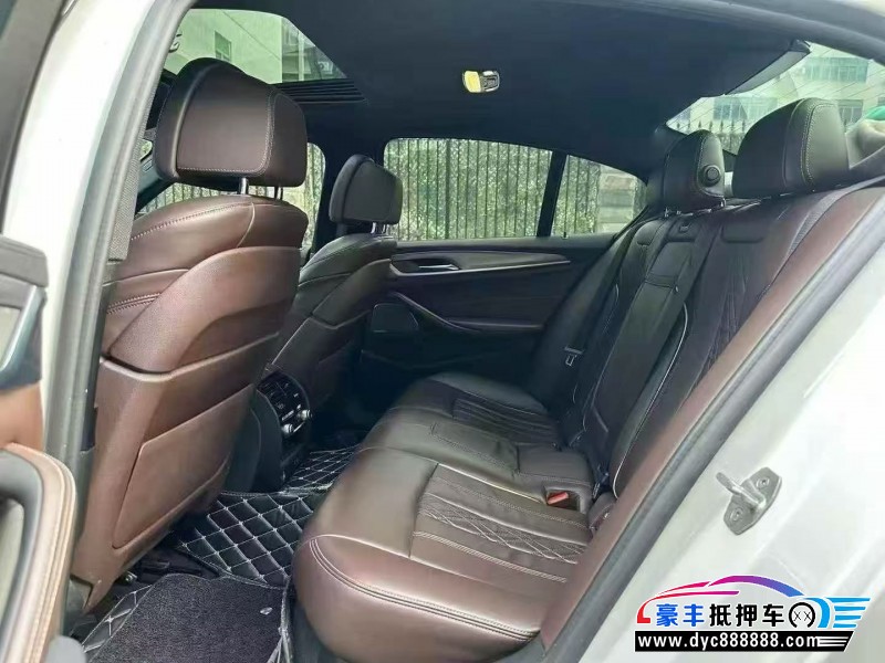 20年宝马5系轿车抵押车出售