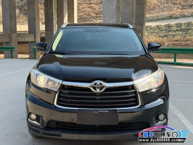 16年丰田汉兰达轿车抵押车出售