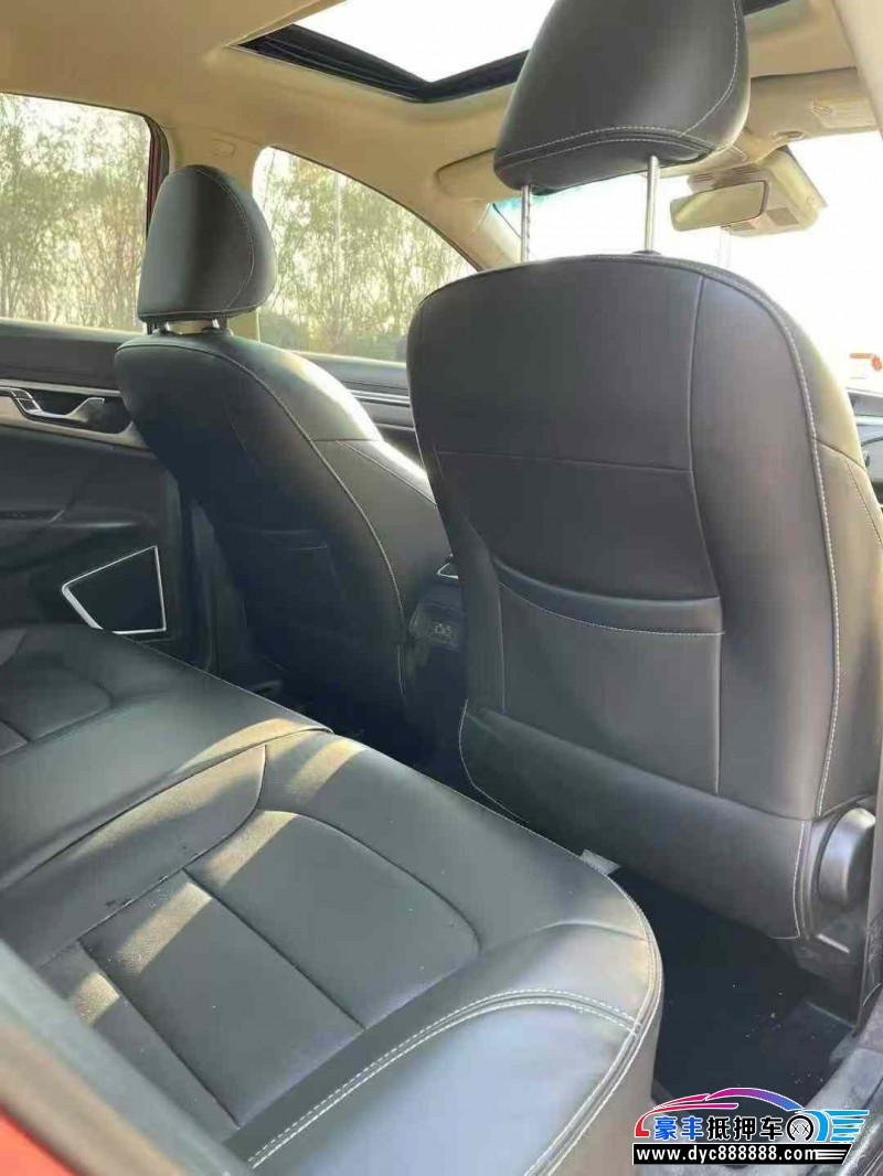 19年吉利帝豪GS轿车抵押车出售