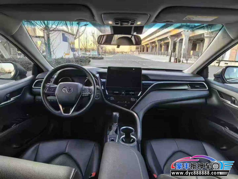 24年丰田凯美瑞轿车抵押车出售