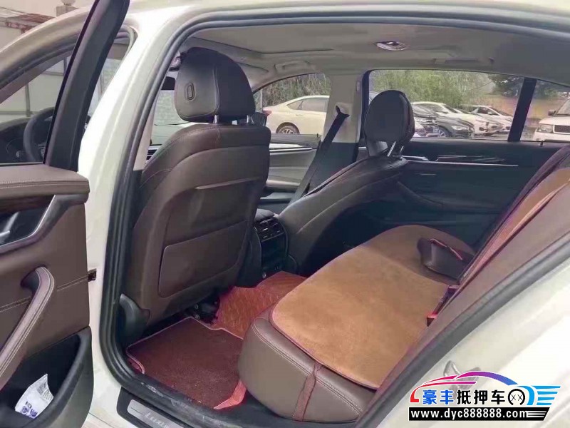 20年宝马5系轿车抵押车出售
