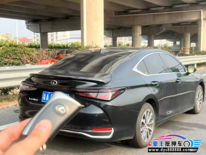 24年雷克萨斯ES轿车抵押车出售