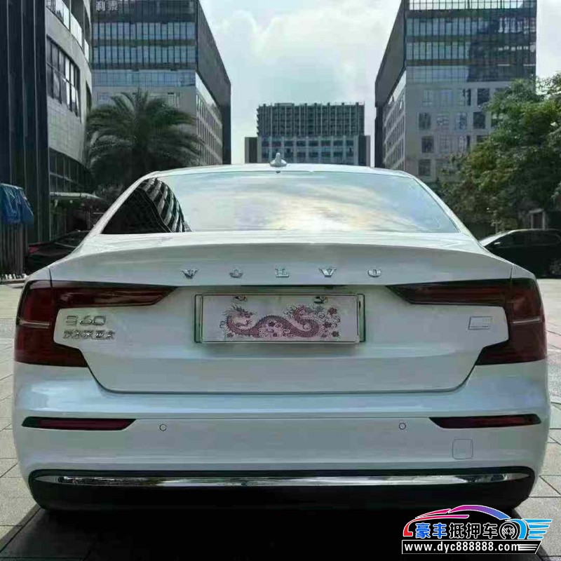 24年沃尔沃S60轿车抵押车出售