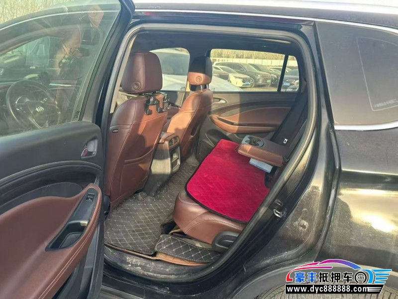 16年别克昂科威轿车抵押车出售