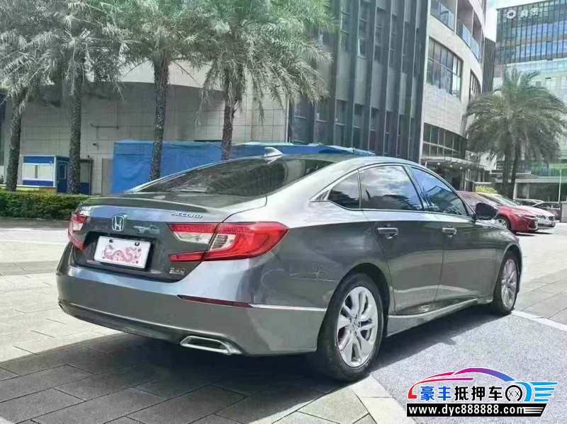 20年本田雅阁轿车抵押车出售