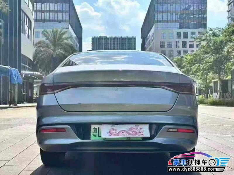 22年比亚迪秦轿车抵押车出售