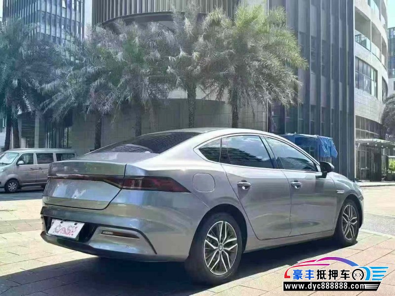 22年比亚迪秦轿车抵押车出售