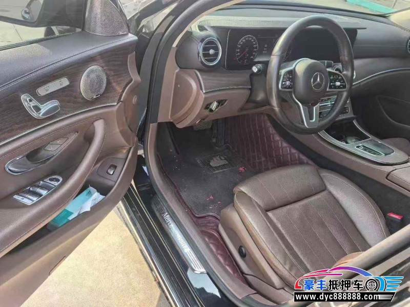 19年奔驰E轿车抵押车出售