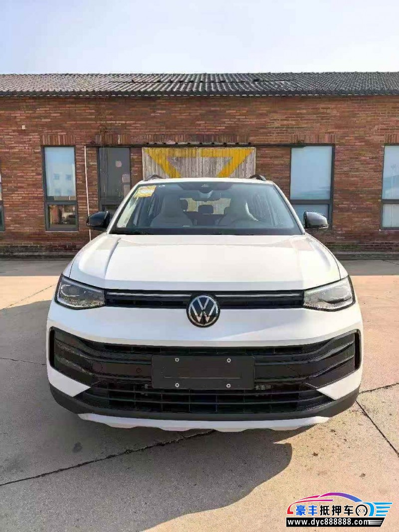 抵押车出售25年大众途岳轿车