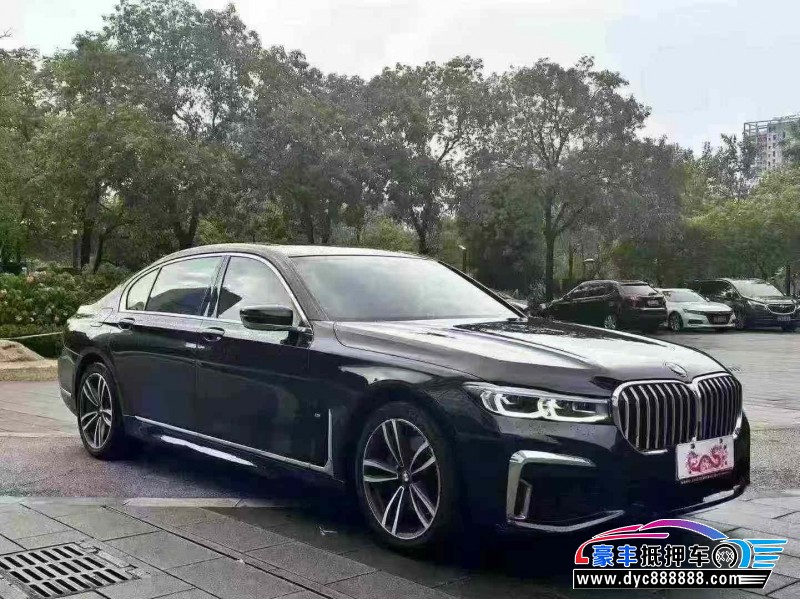 20年宝马7系轿车抵押车出售