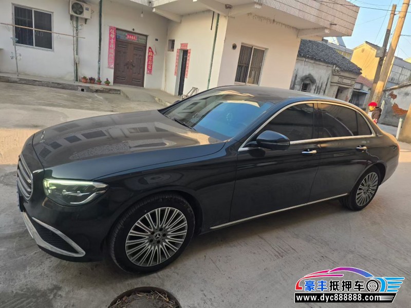 23年奔驰E轿车抵押车出售