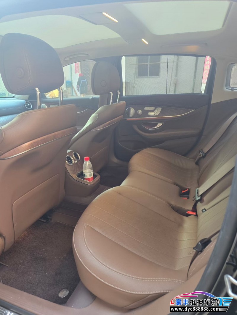 23年奔驰E轿车抵押车出售