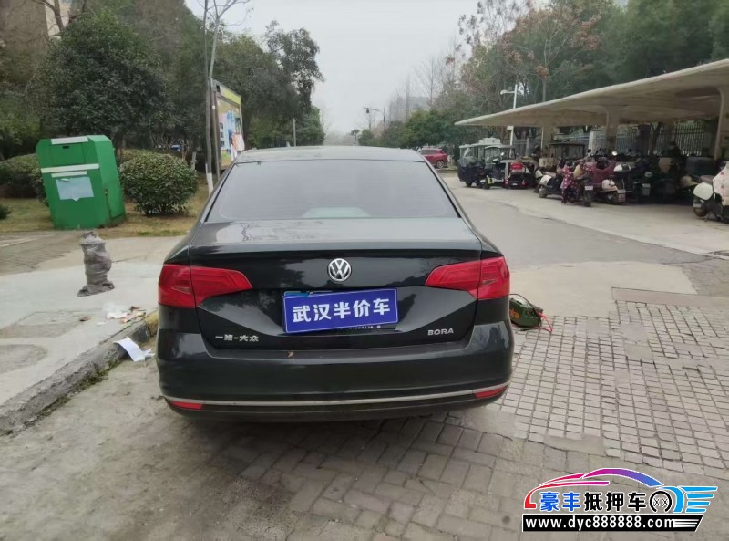 16年大众宝来轿车抵押车出售