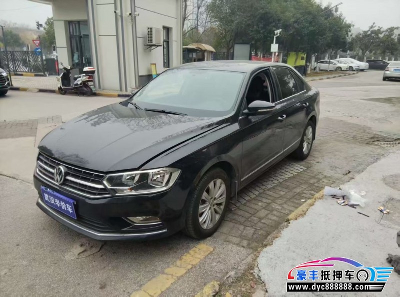 16年大众宝来轿车抵押车出售
