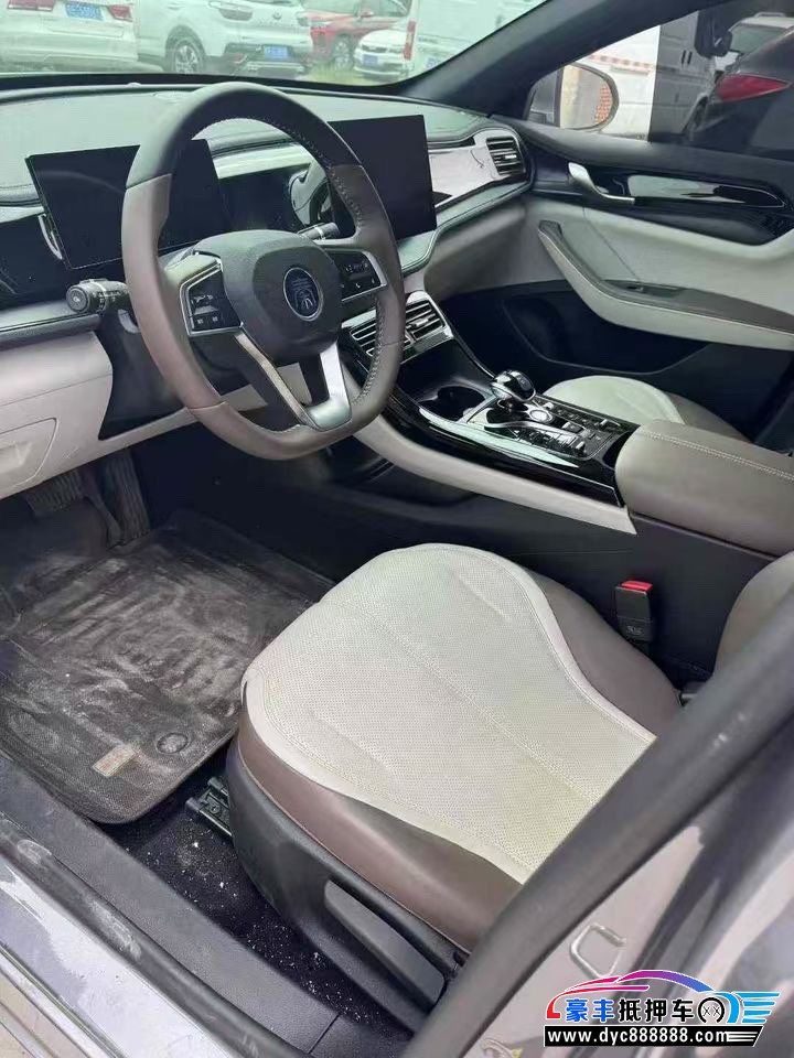 24年比亚迪秦轿车抵押车出售