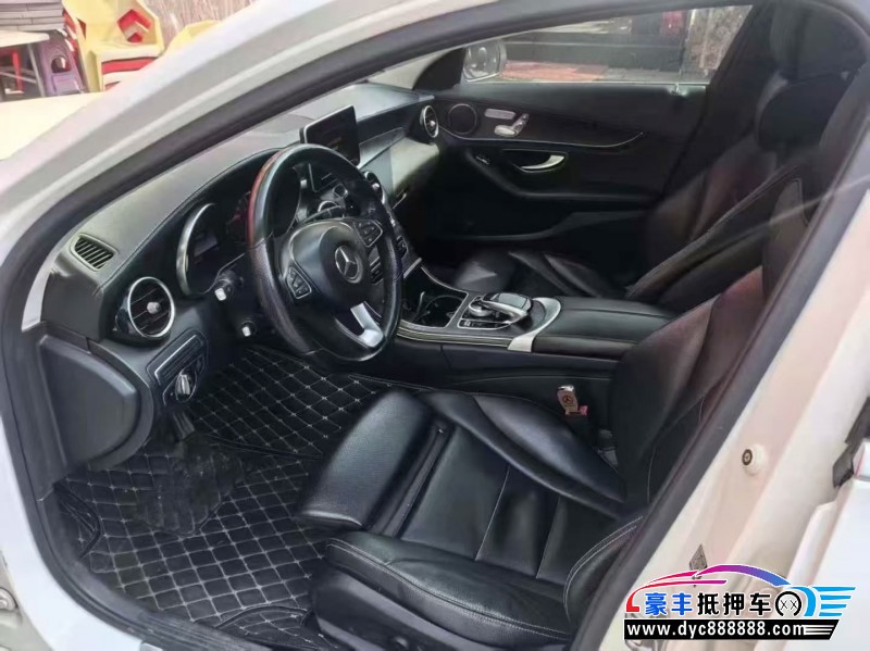 15年奔驰C轿车抵押车出售