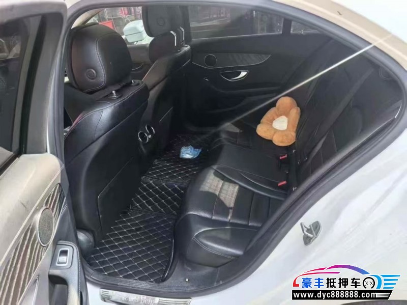 15年奔驰C轿车抵押车出售