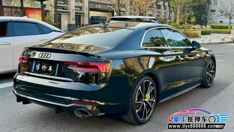 18年奥迪A5轿车抵押车出售