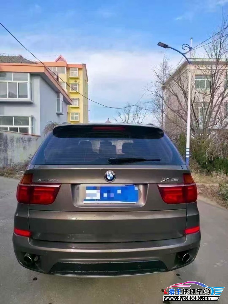 13年宝马X5轿车抵押车出售