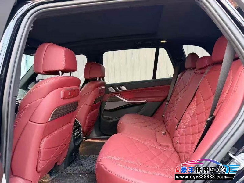 25年宝马X5轿车抵押车出售