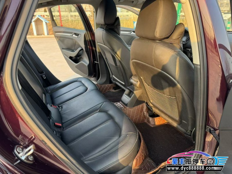 16年奥迪A3轿车抵押车出售