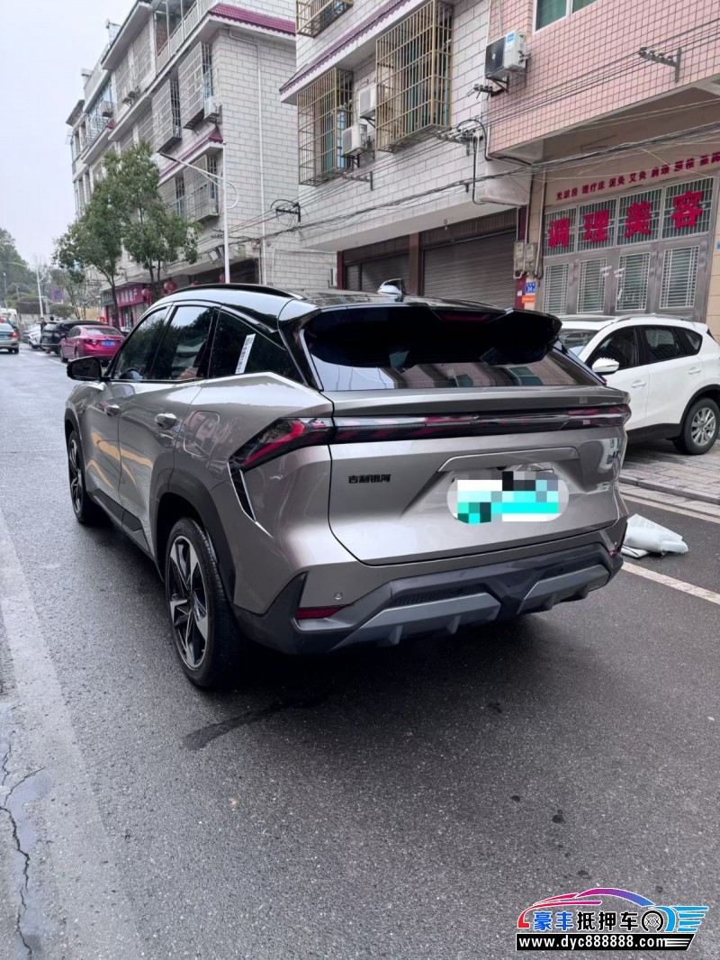 24年吉利银河L7轿车抵押车出售