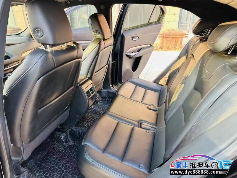 20年凯迪拉克XT4轿车抵押车出售