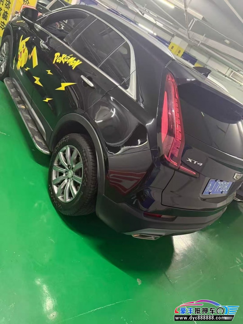 19年凯迪拉克XT4轿车抵押车出售
