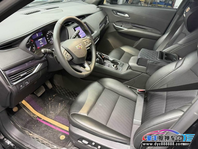 22年凯迪拉克XT4轿车抵押车出售