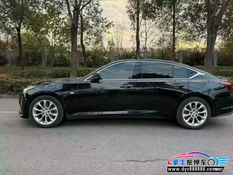 22年凯迪拉克CT5轿车抵押车出售