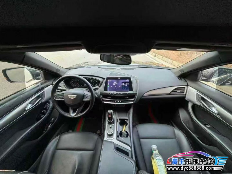 21年凯迪拉克CT5轿车抵押车出售