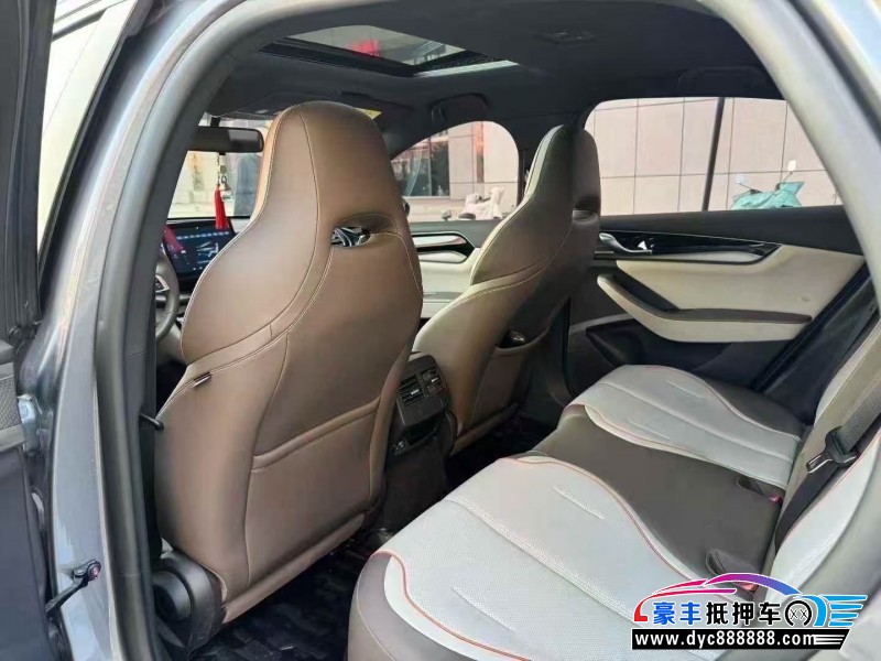 23年比亚迪秦轿车抵押车出售