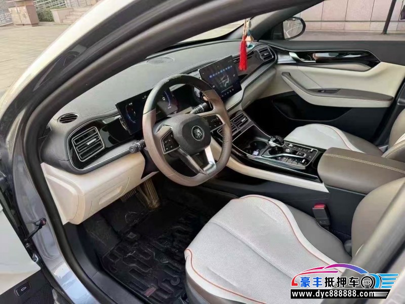 23年比亚迪秦轿车抵押车出售