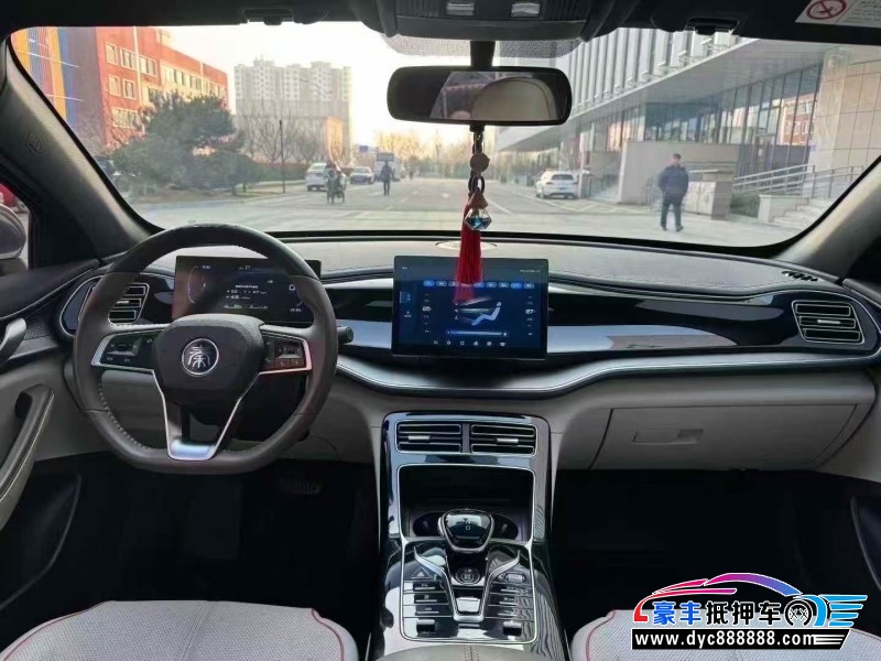 23年比亚迪秦轿车抵押车出售