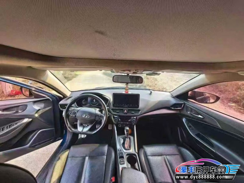 19年现代菲斯塔轿车抵押车出售