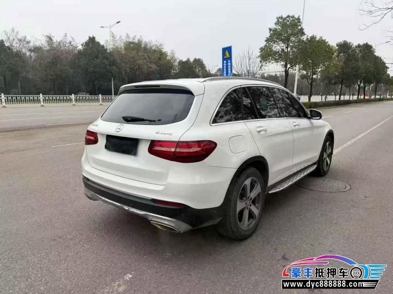 16年奔驰GLCSUV抵押车出售